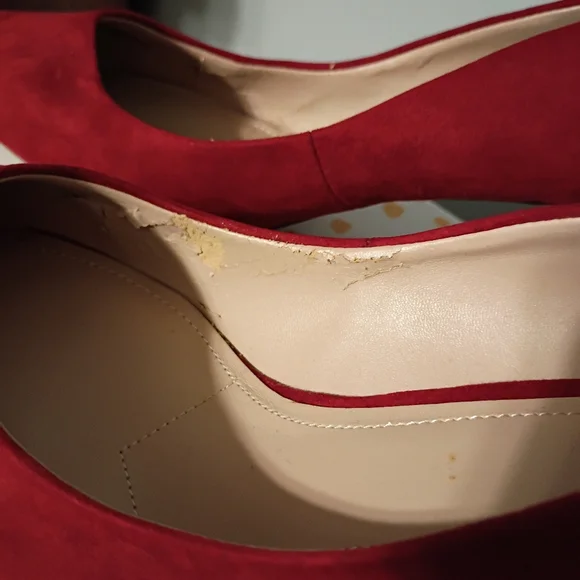 Size 10 Fabianelli Boots & Size 10 Red Charles David Heels - Picture 10 of 11